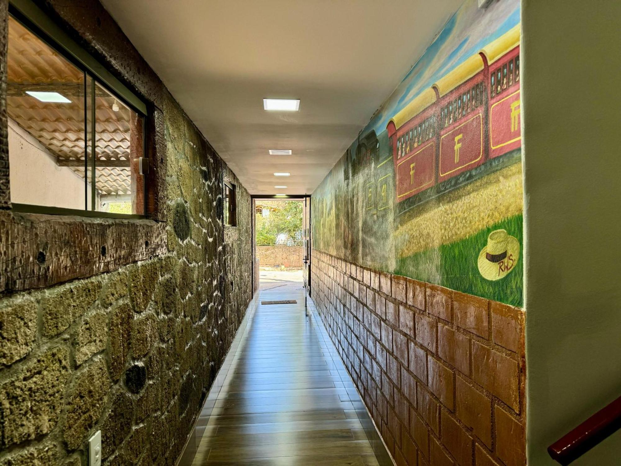 Apartamentos A 200M Do Centro - Hospedaria Villa Da Pedra Tiradentes Buitenkant foto