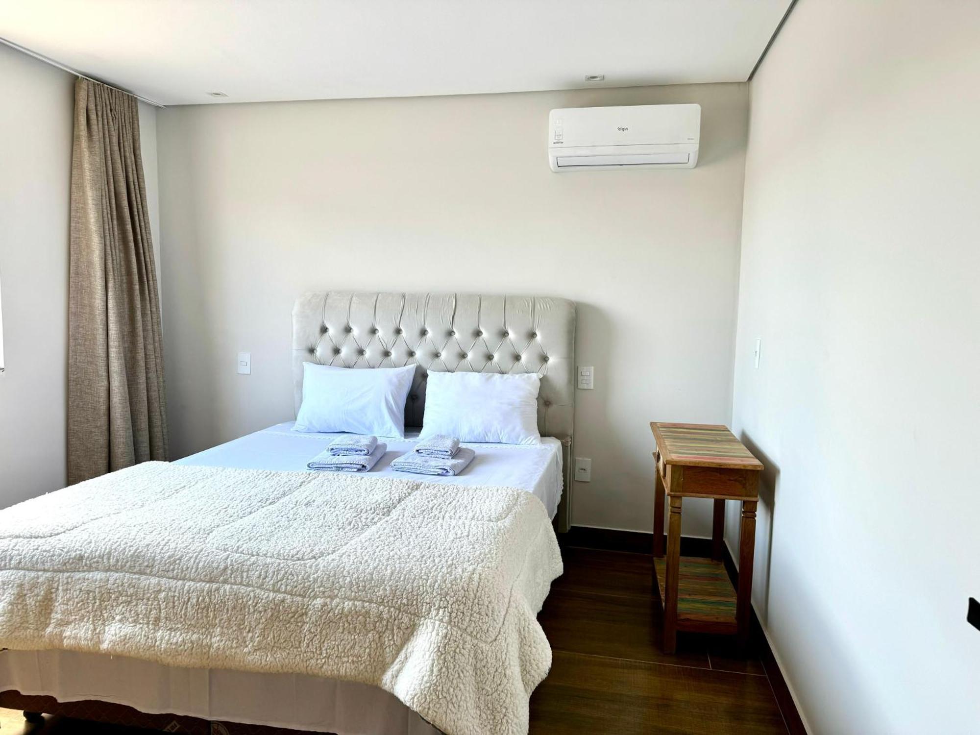 Apartamentos A 200M Do Centro - Hospedaria Villa Da Pedra Tiradentes Buitenkant foto