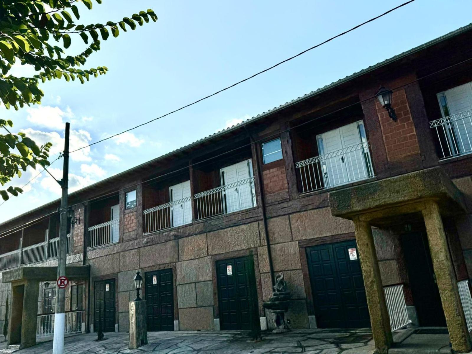 Apartamentos A 200M Do Centro - Hospedaria Villa Da Pedra Tiradentes Buitenkant foto