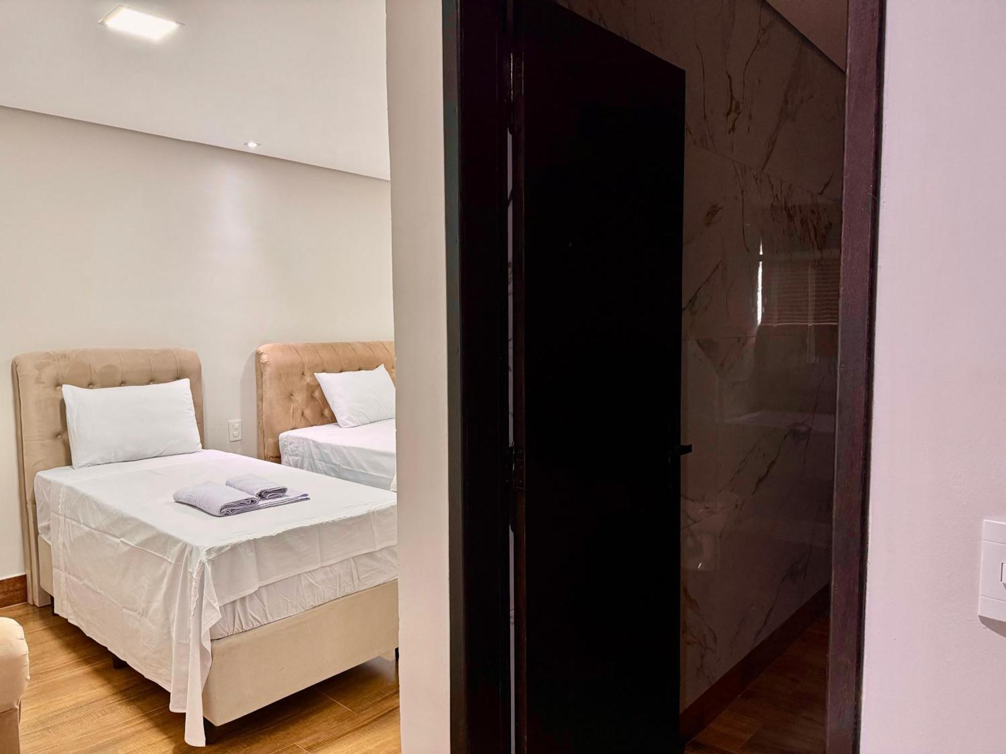 Apartamentos A 200M Do Centro - Hospedaria Villa Da Pedra Tiradentes Buitenkant foto